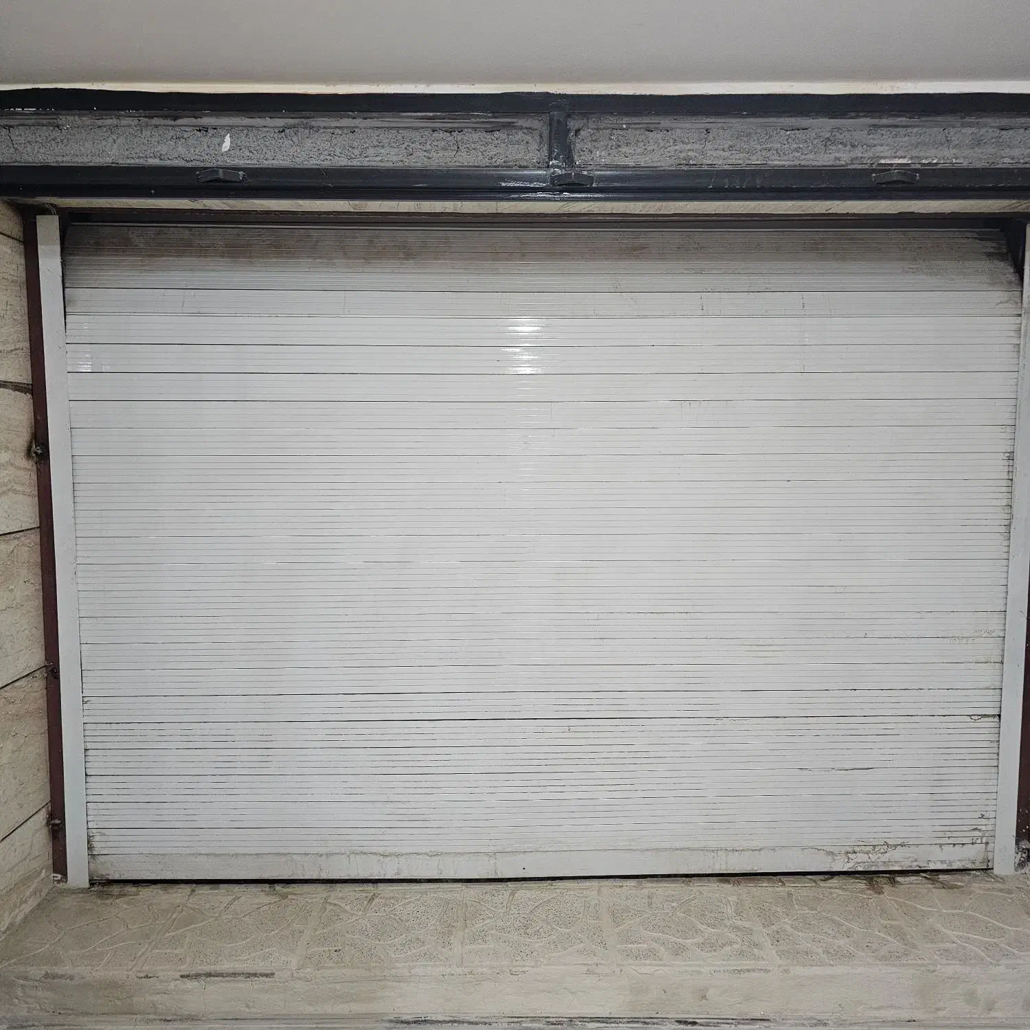 درب کرکره ۲۲۰×۲۸۰ در حد نو|مصالح و تجهیزات ساختمان|ایلام, |دیوار