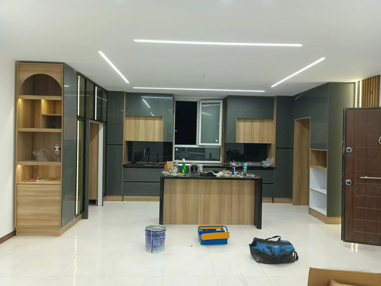 کابینت پردیس|مصالح و تجهیزات ساختمان|پردیس, سیاه سنگ|دیوار