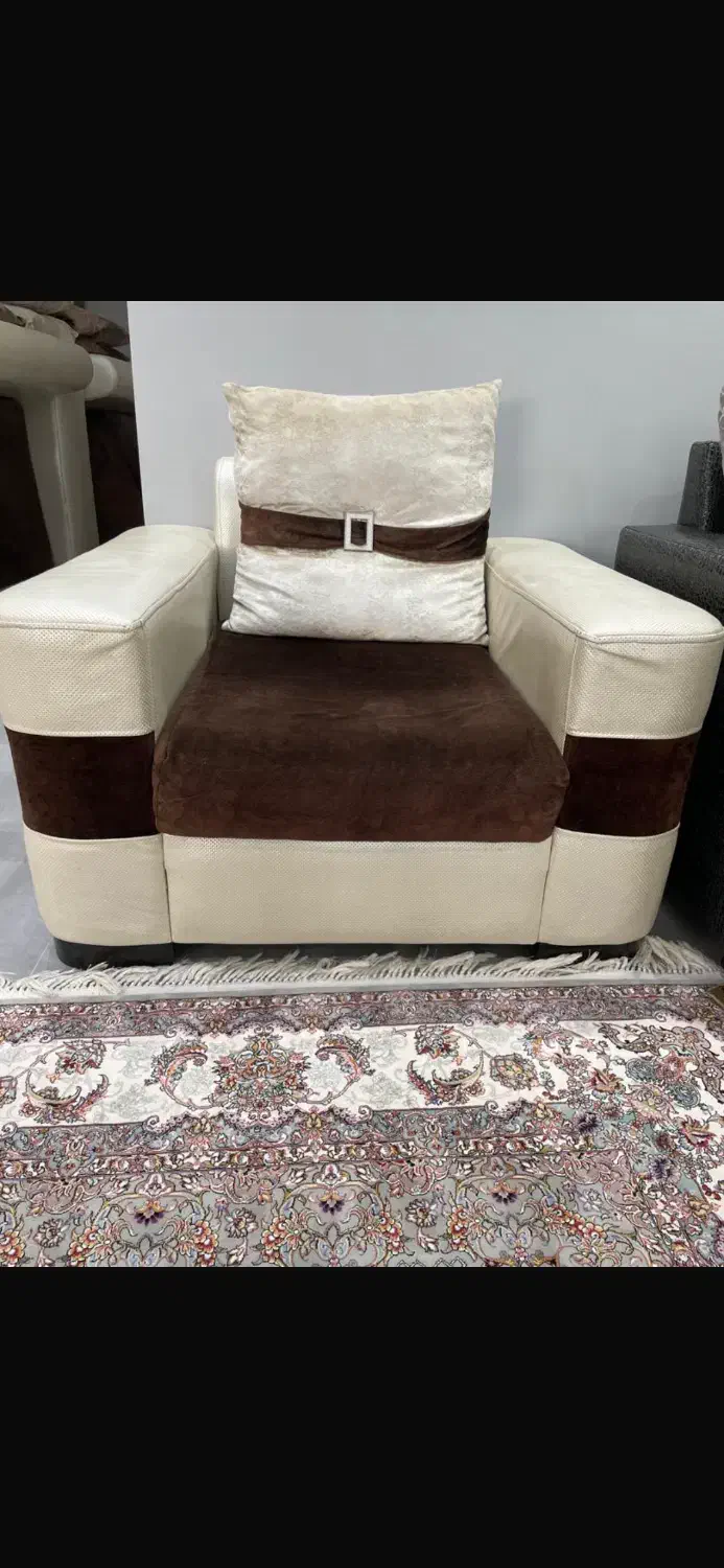 مبل|مبلمان خانگی و میز عسلی|نور, |دیوار