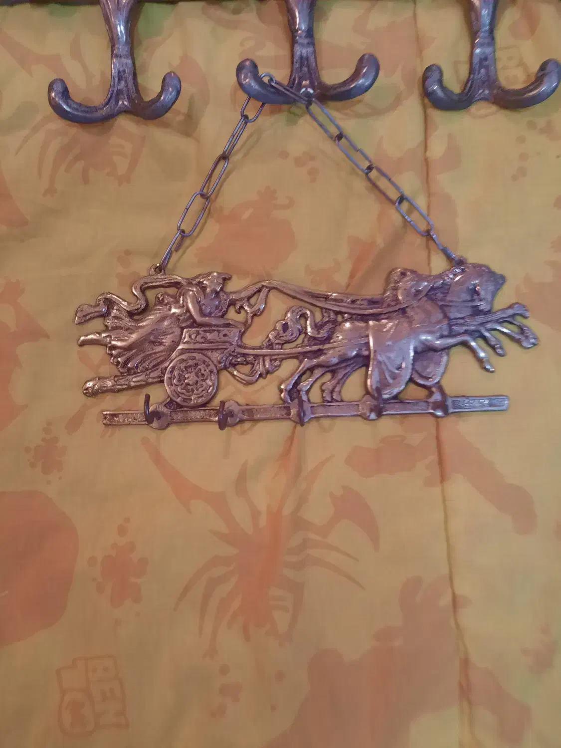 رخت آویز برنز همراه کلید آویز برنز|بندرخت و رختآویز|تبریز, |دیوار