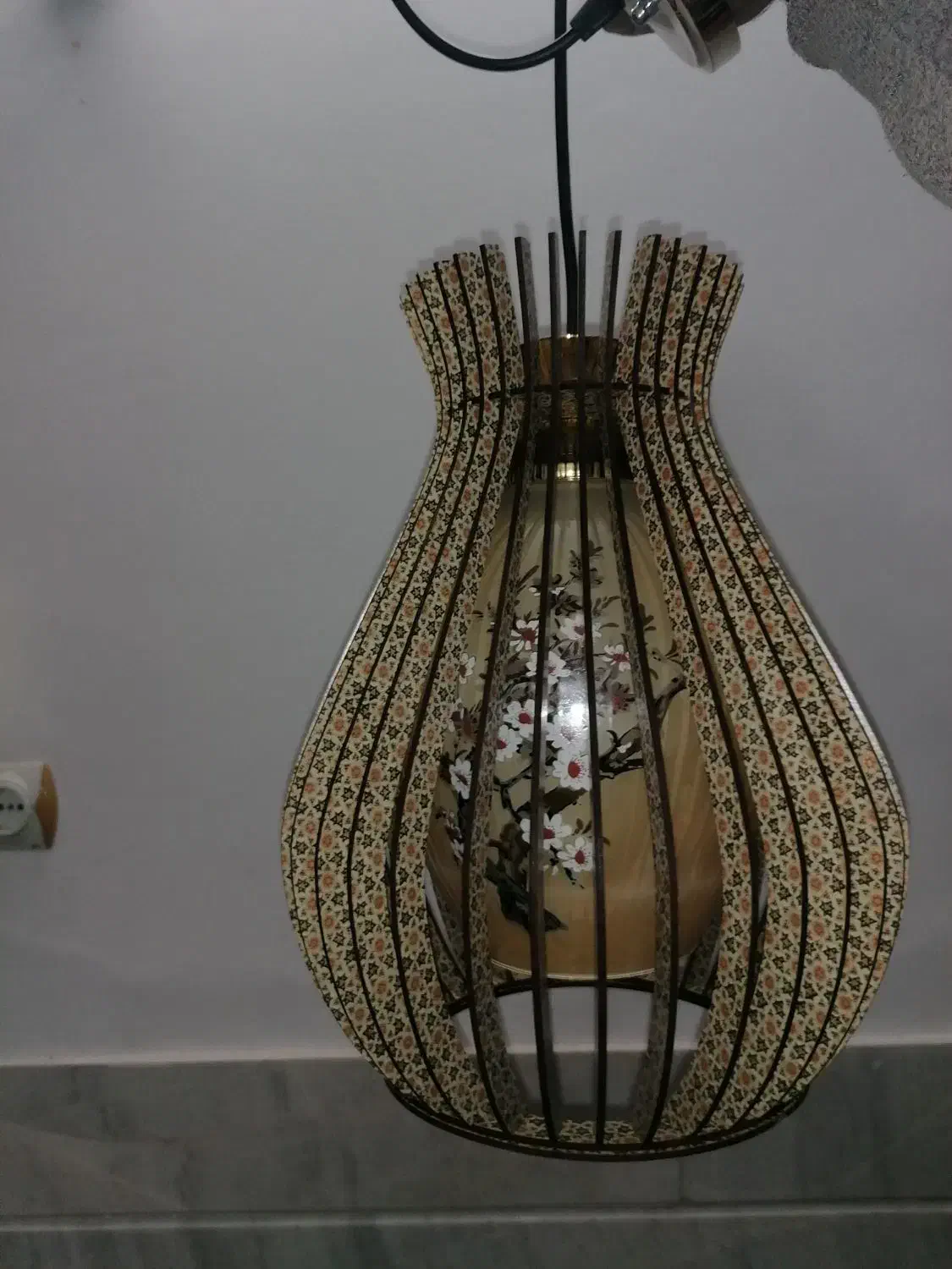 آویز آشپزخانه|لوستر و چراغ آویز|نجفآباد, امام خمینی|دیوار