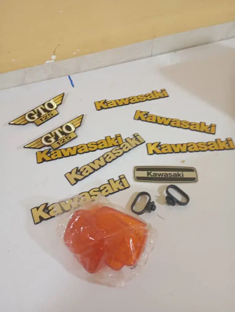 لوازمات موتور سیکلت کاوازاکی|قطعات یدکی و لوازم جانبی|آبادان, |دیوار