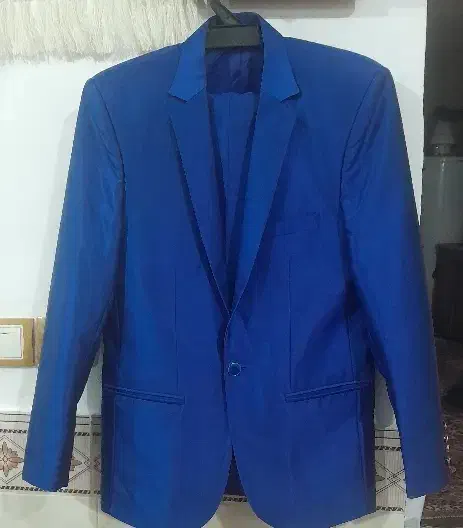 کت شلوار|لباس|قیدار, |دیوار