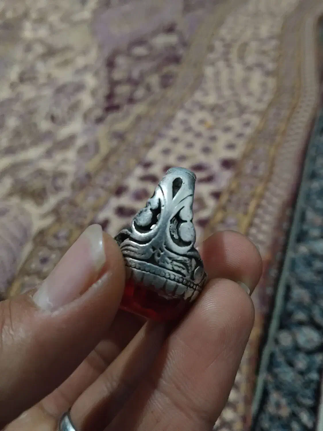 انگشتر نقره عقیق یمنی|کلکسیون اشیاء عتیقه|اسفراین, |دیوار