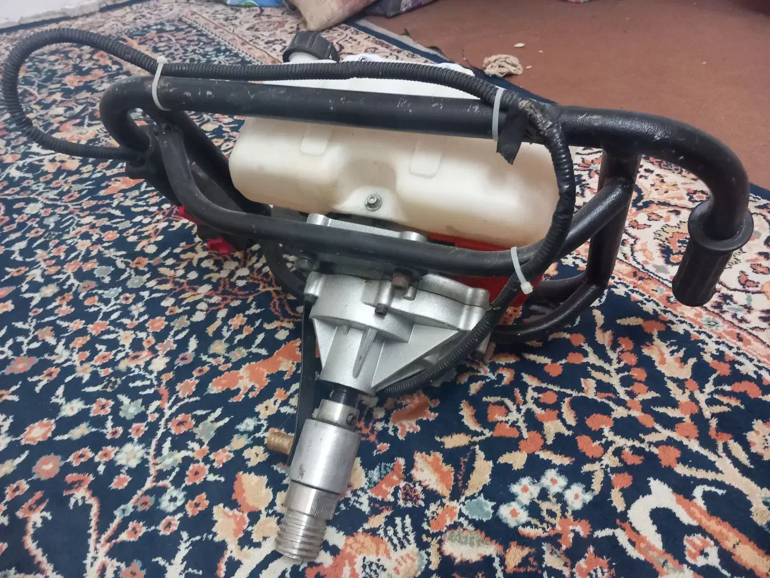 دستگاه کر گیری بنزینی با ده متر مته|ابزارآلات|ملک‌آباد, |دیوار