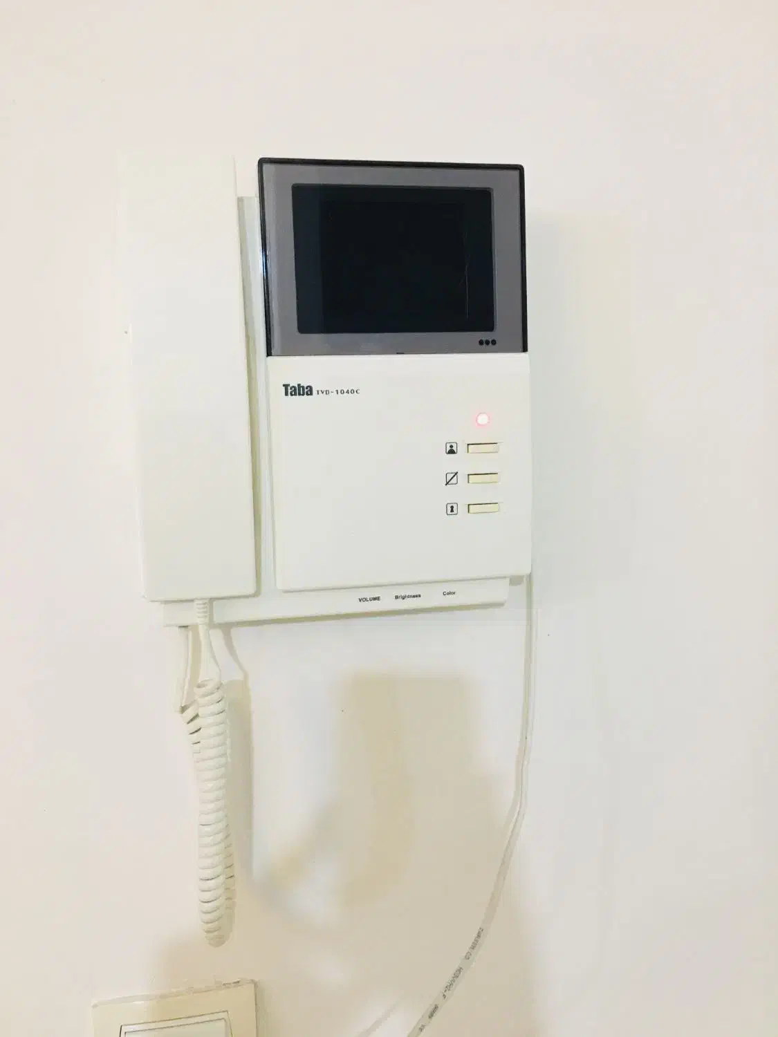 تعمیرات تخصصی آیفون منازل و اماکن|خدمات پیشه و مهارت|بوشهر, |دیوار