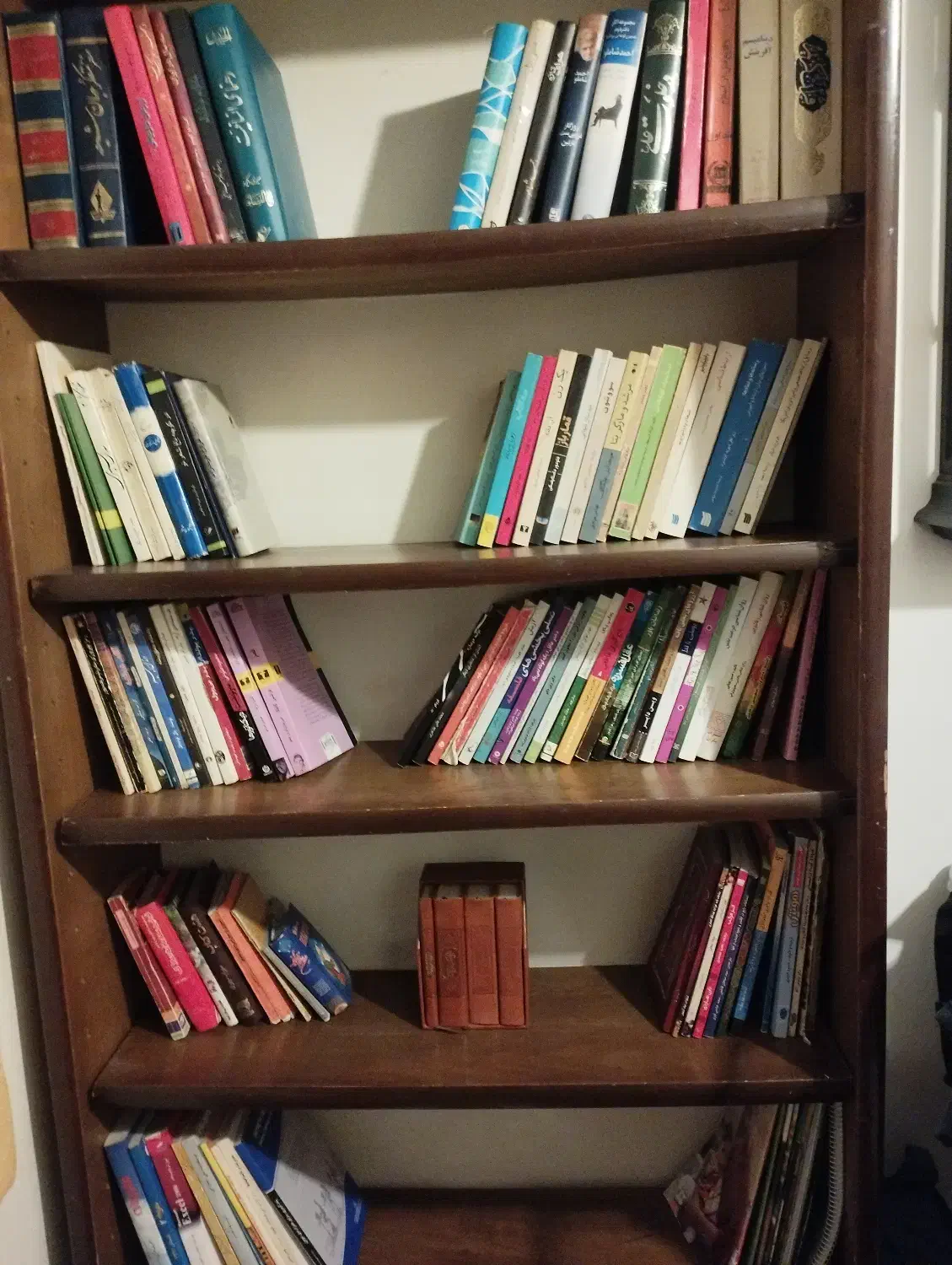 کتابخانه با یکصد کتاب|کتاب و مجله ادبی|تهران, جنت‌آباد مرکزی|دیوار