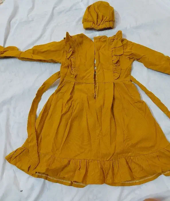 پاییزی|کفش و لباس بچه|قم, شاه سید علی|دیوار