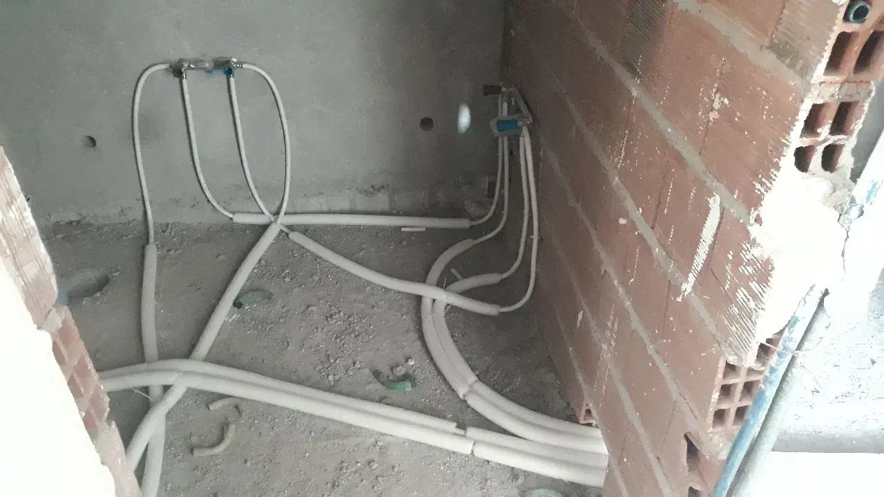 نیازمند همکار برای لوله کشی|استخدام معماری، عمران و ساختمانی|اردبیل, |دیوار