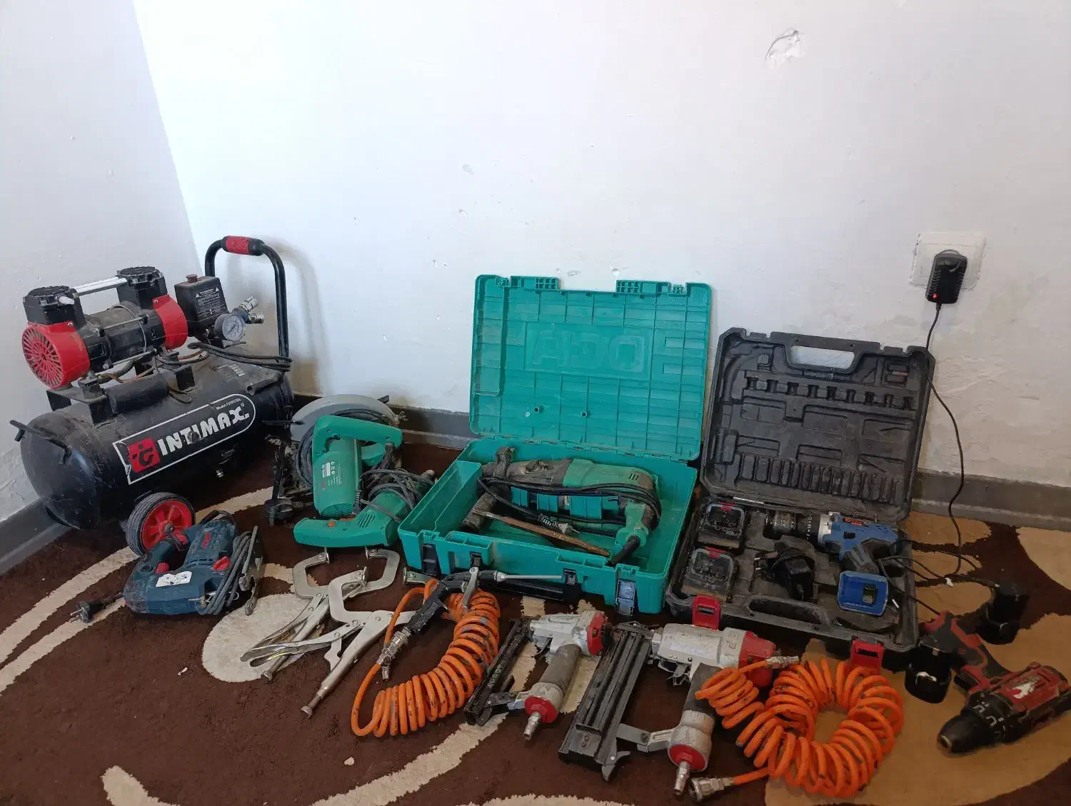 ابزار کابینت|ابزارآلات|چهارباغ, |دیوار