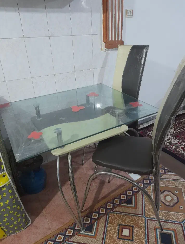 میز نهار خوری|میز و صندلی غذاخوری|کرمانشاه, |دیوار