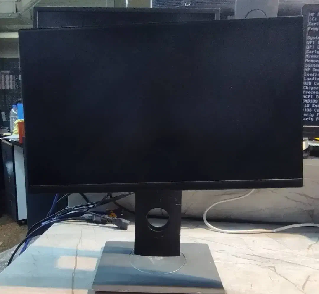 مانیتور ۲۲ اینچ استوک بدون فریم p2222h dell|قطعات و لوازم جانبی رایانه|تهران, میدان ولیعصر|دیوار