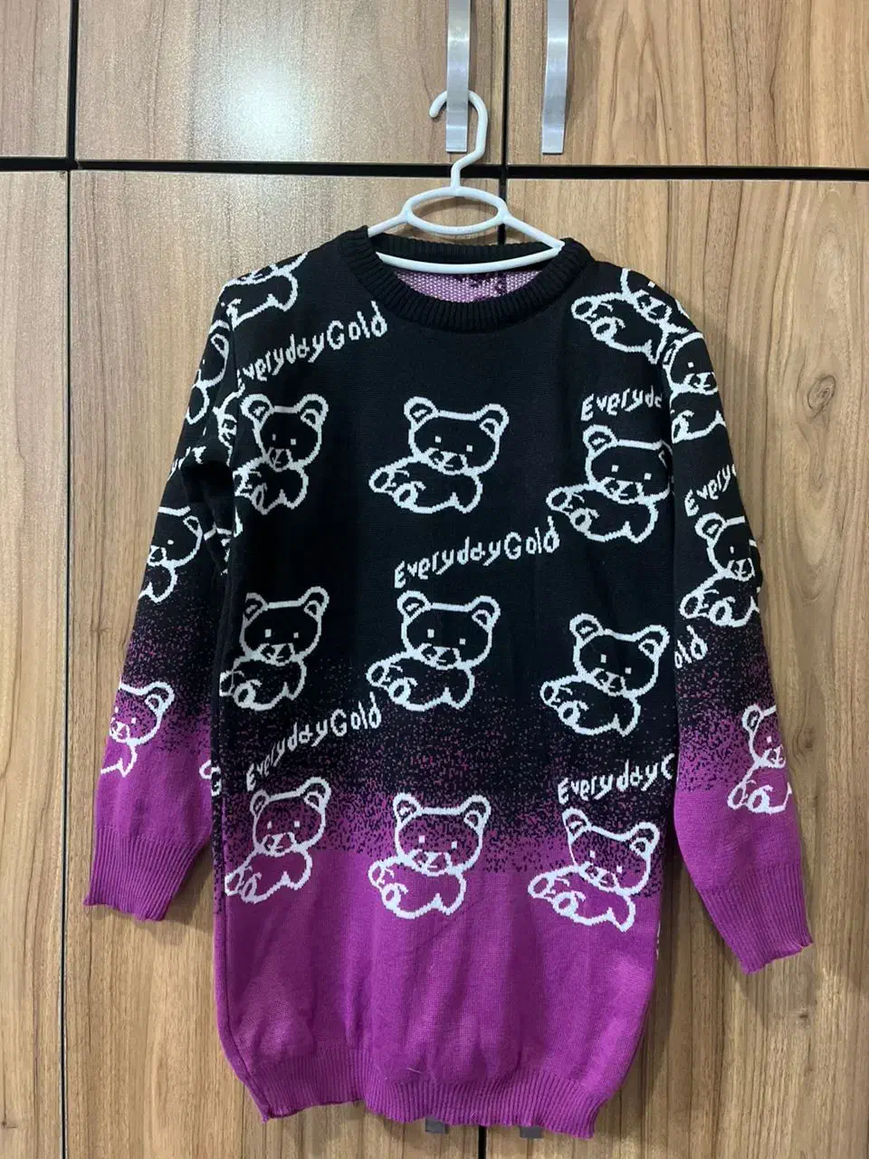 بافت آستین بلند خرسی|لباس|شاهین‌شهر, شهرک هشت بهشت|دیوار