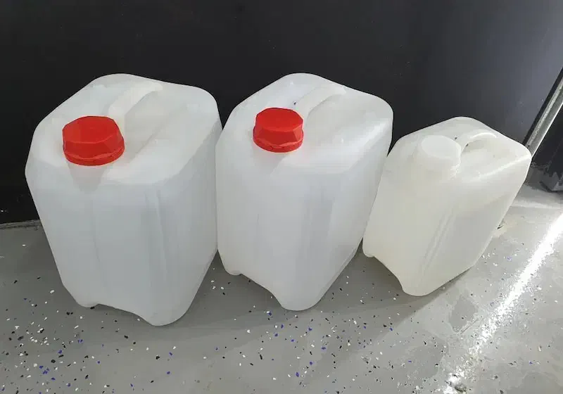 دبه خالی 20و10لیتری|ظروف نگهدارنده، پلاستیکی، یک‌بارمصرف|بیرجند, |دیوار