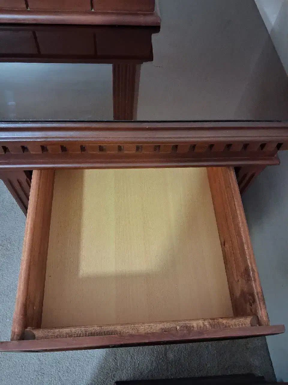 میز آرایش با دوتا پاتختی|جاکفشی، کمد، دراور|تهران, سلیمانی|دیوار