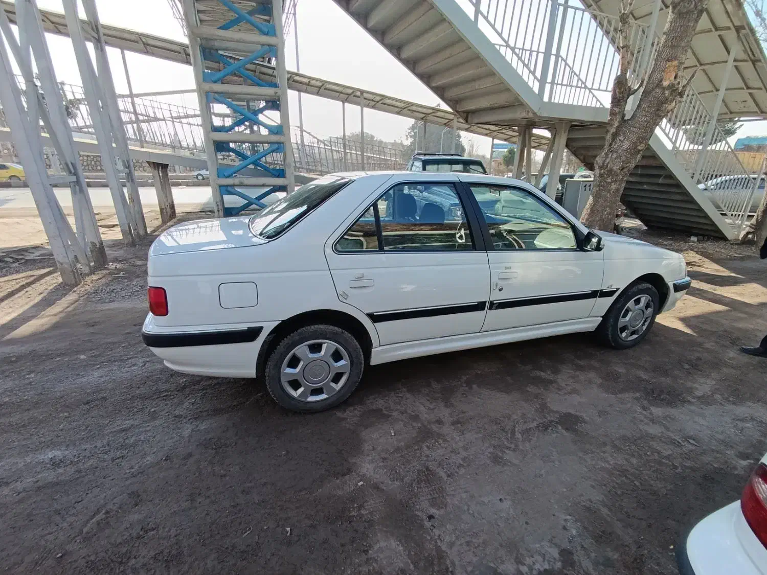 پژو پارس ۱۴۰۱|خودرو سواری و وانت|مراغه, |دیوار