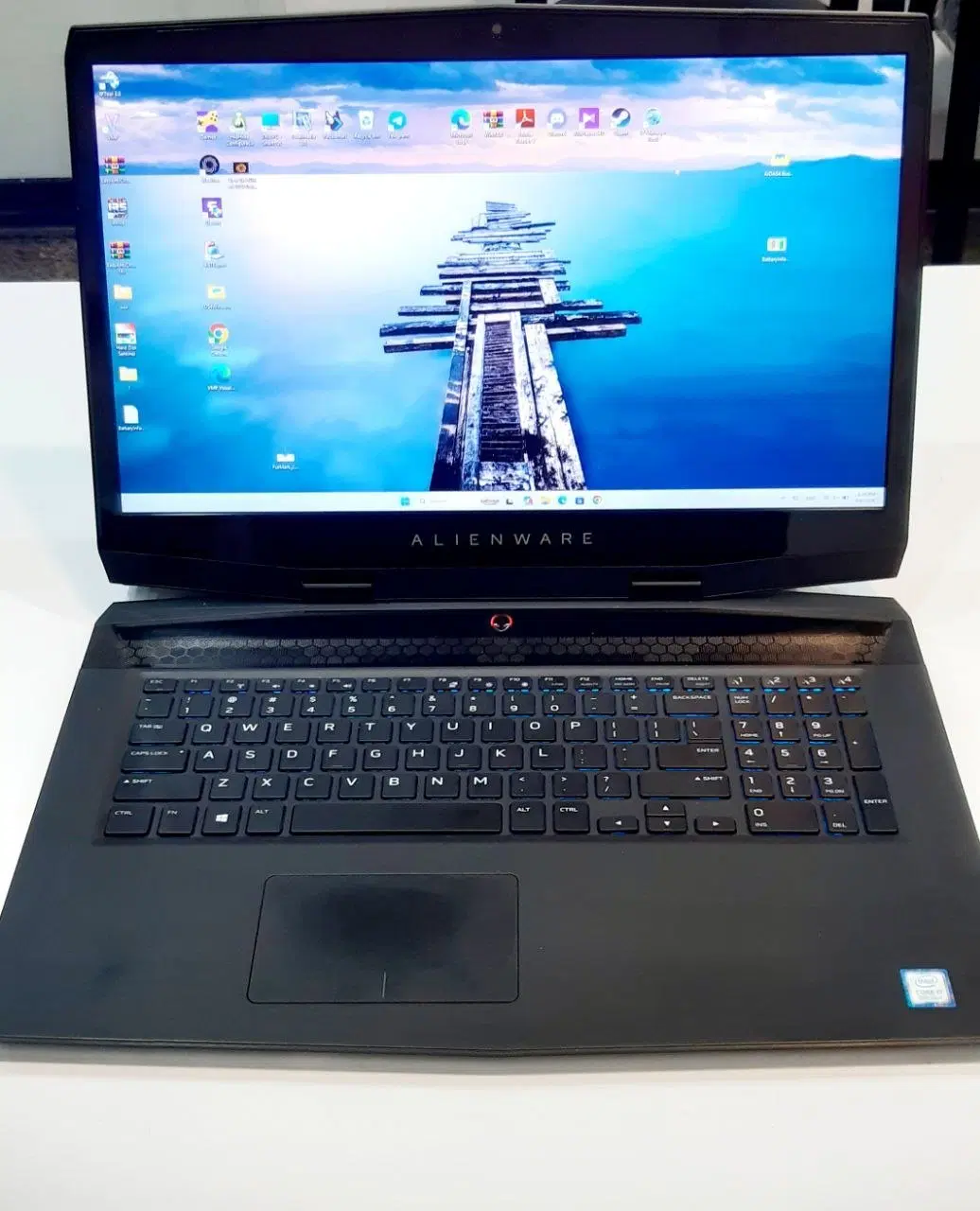 Dell Alienware RTX2070 8G|رایانه همراه|تهران, فلسطین (میدان انقلاب)|دیوار