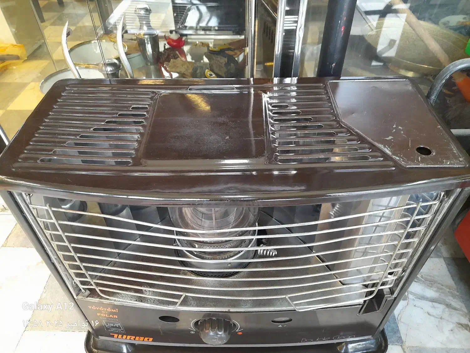 بخاری نفتی قدیمی|بخاری، هیتر، شومینه|قم, شهرک امام حسن|دیوار