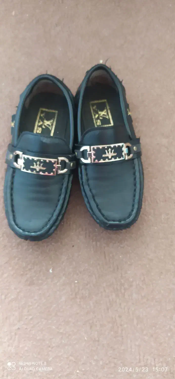 بوت وچکمه|کفش و لباس بچه|بروجرد, |دیوار