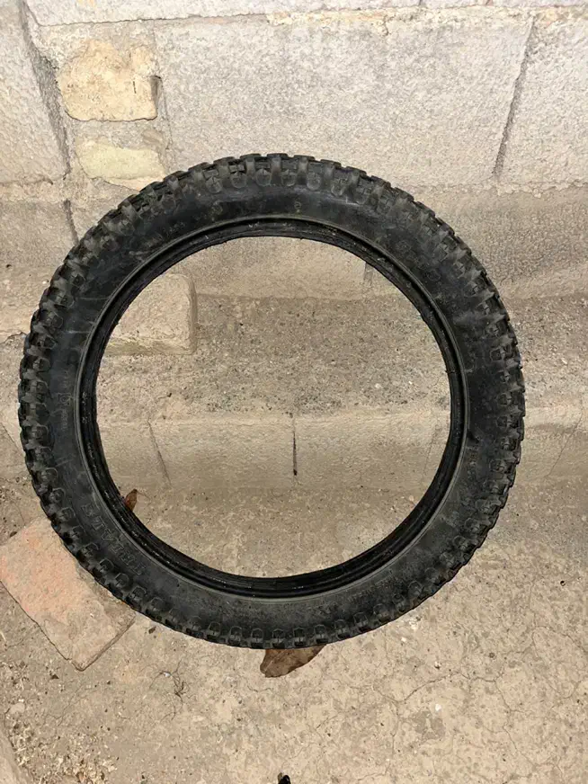 لاستیک عقب موتور(ایران یاسا)|قطعات یدکی و لوازم جانبی|لالجین, |دیوار