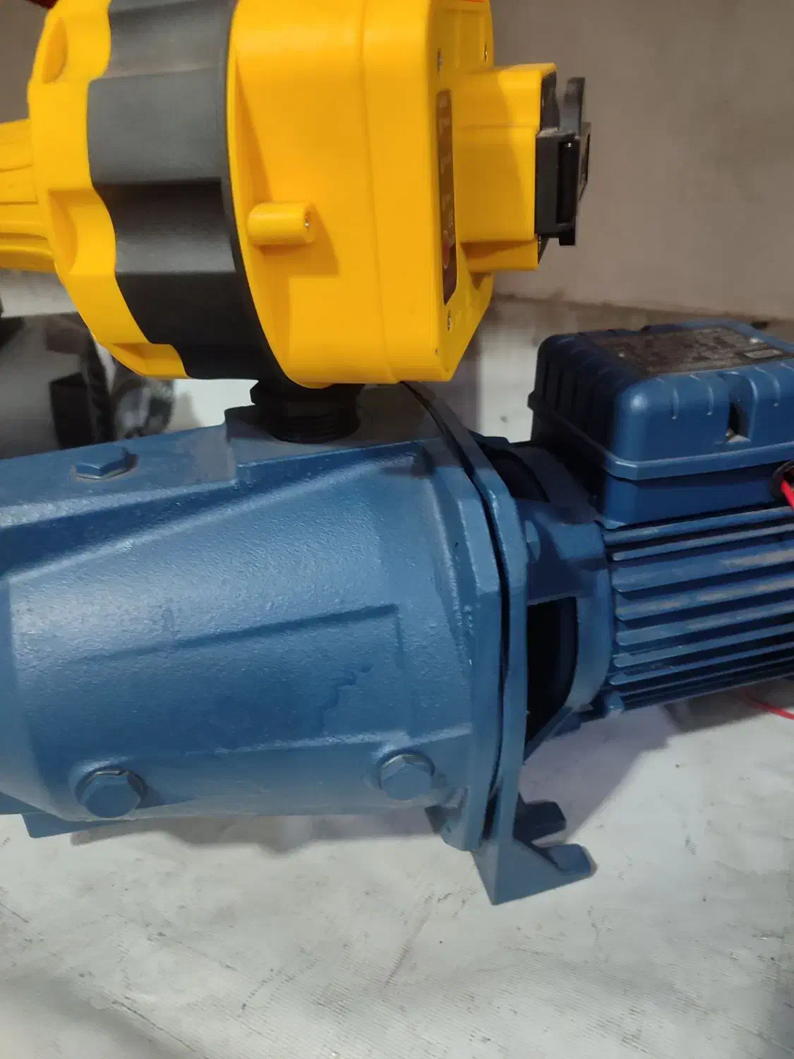 تعمیرات پمپ آب در محل. شیرالات.لوله کشی آب.ابگرمکن|خدمات پیشه و مهارت|اسلامشهر, صادقیه|دیوار