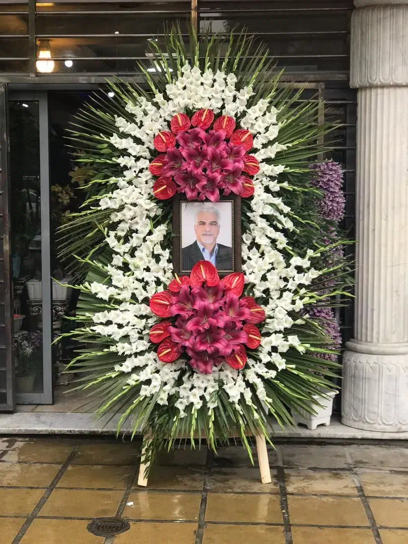 مرکز پخش تخصصی تاج گل در کرج و تهران|گل و گیاه طبیعی|کرج, گوهردشت|دیوار