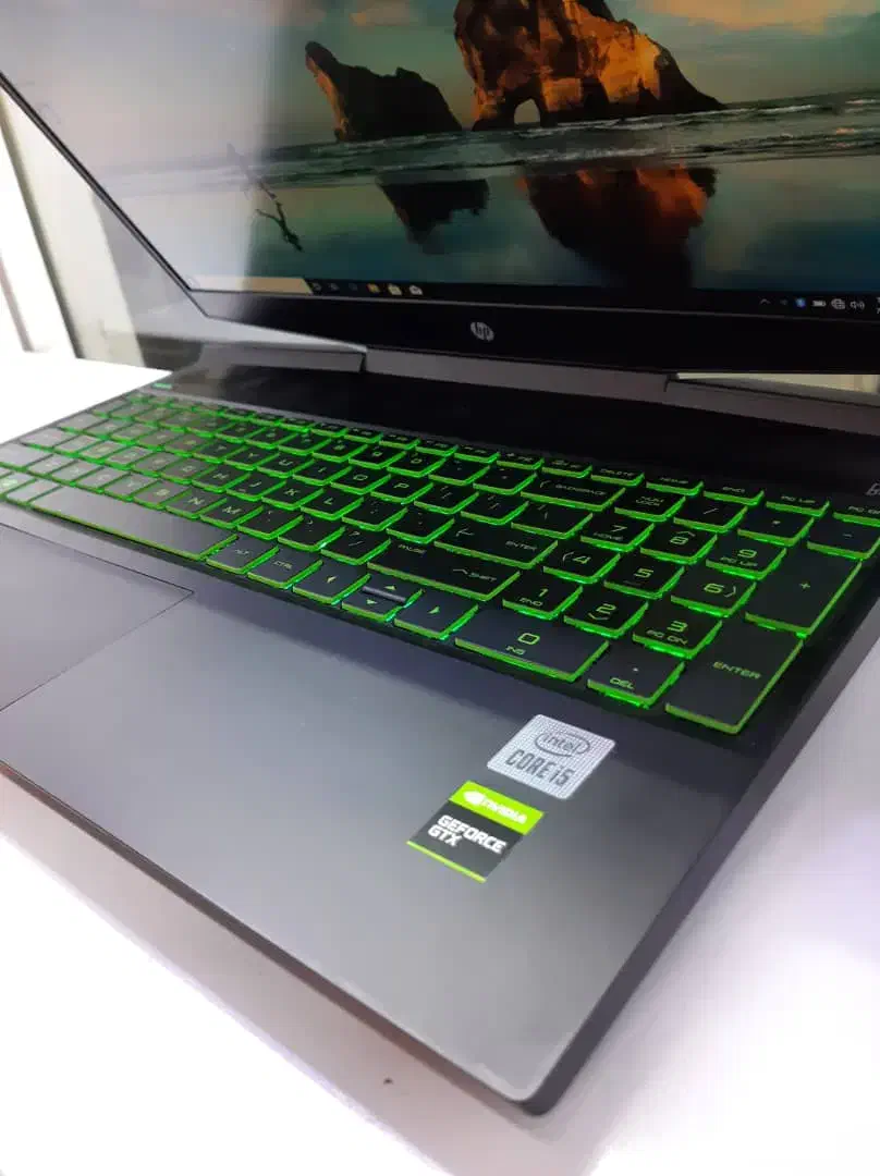 لپ تاپ گیمینگ Hp pavilion سیستم صوتی Bang&Olufsen|رایانه همراه|تهران, فلسطین (میدان انقلاب)|دیوار