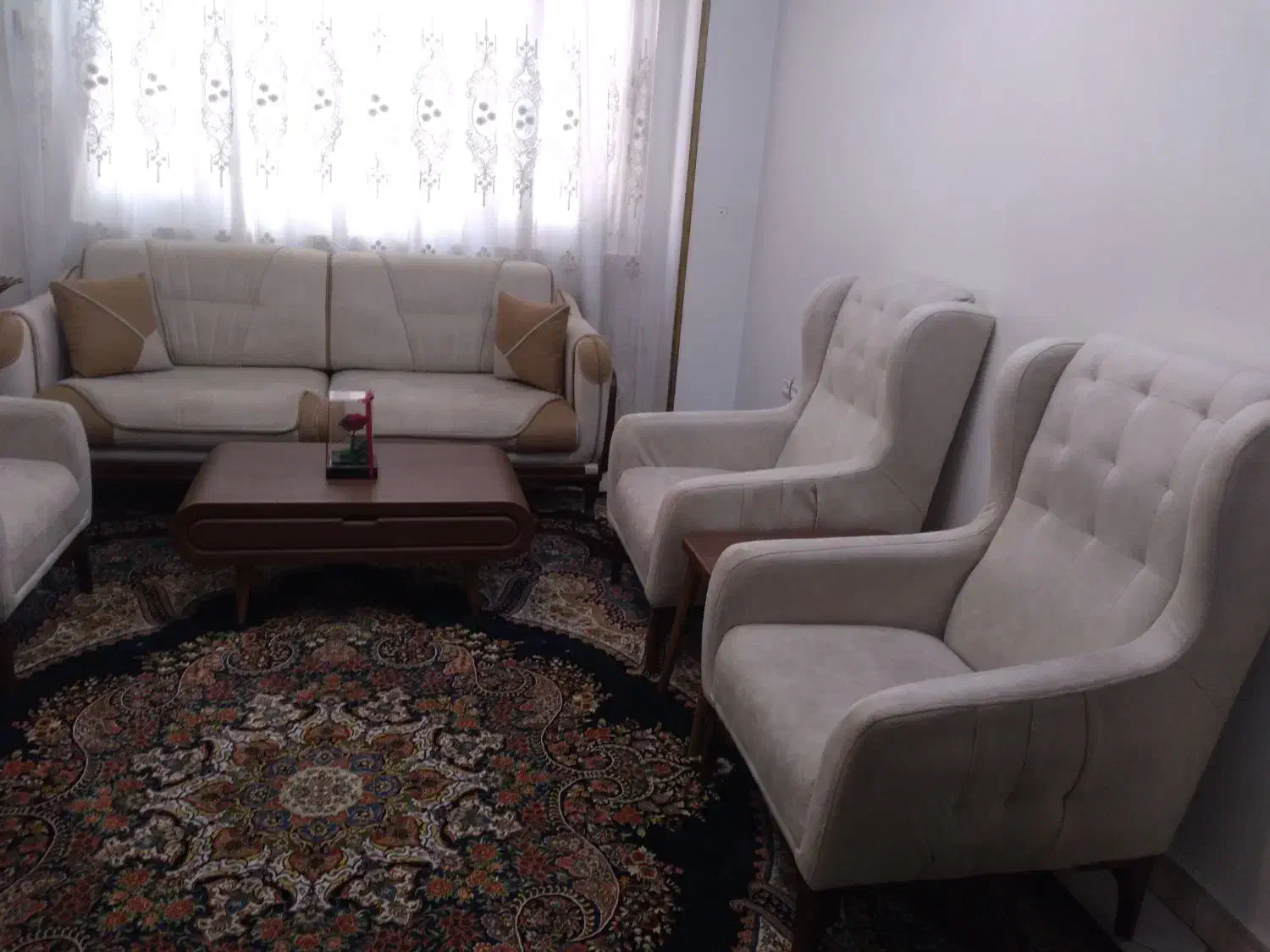 مبل ۷ نفره|مبلمان خانگی و میز عسلی|اسلام‌شهر, شهرک محمدیه|دیوار