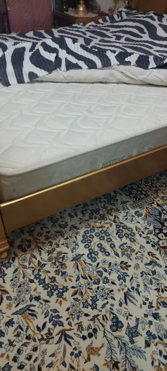 تشک|تشک تختخواب|تهران, اکباتان|دیوار