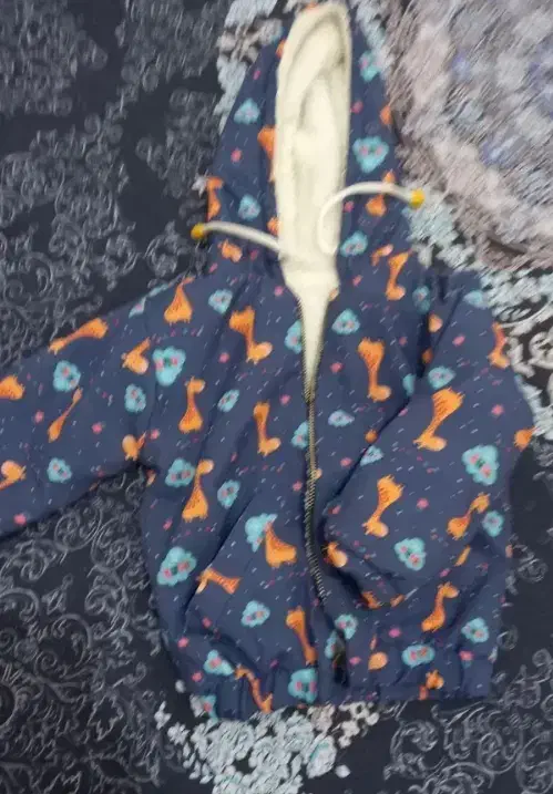 کاپشن|کفش و لباس بچه|شیروان (خراسان), |دیوار