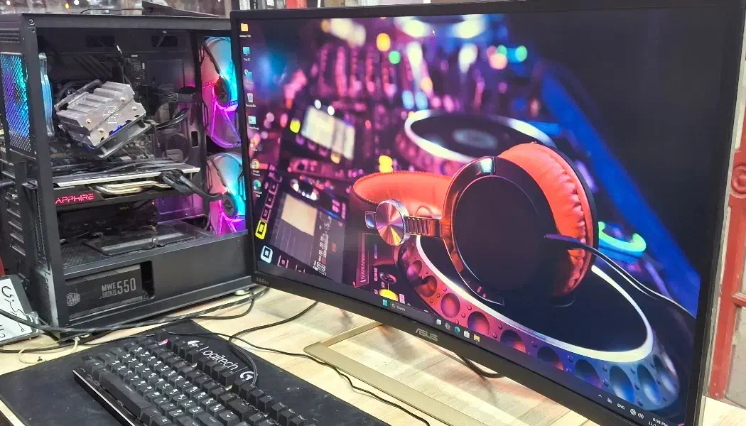 مانیتور خمیده ایسوس ۳۲ اینچ مدل VA326HR|قطعات و لوازم جانبی رایانه|زاهدان, |دیوار