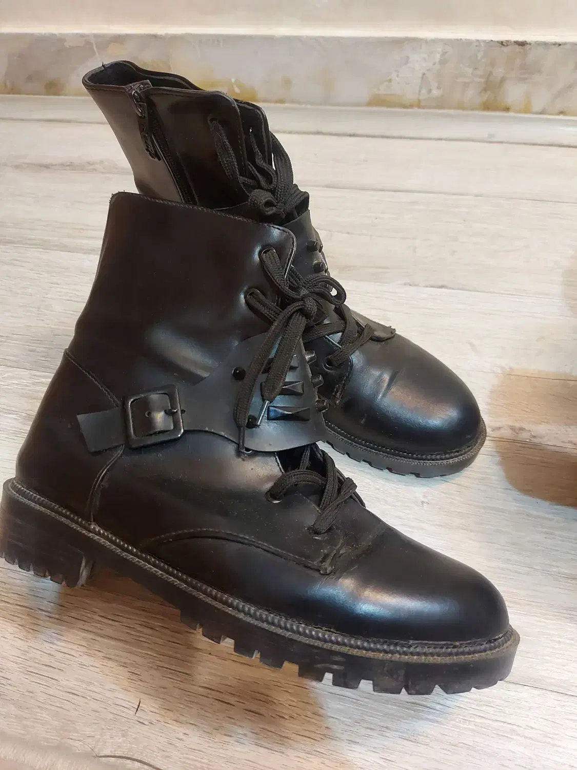 کفشها سایز ۴۰ و ۴۱ می باشد درحد نو|کیف، کفش، کمربند|اصفهان, قلعه طبره|دیوار