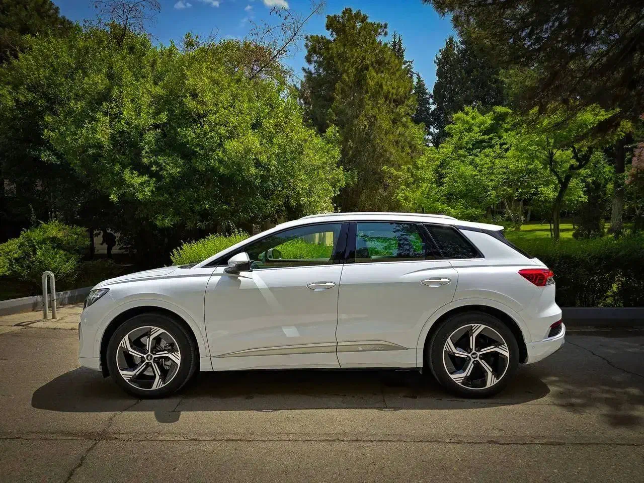 آئودی q4 مدل2025 تجارت خودرو Tkkخسروانی|خودرو سواری و وانت|تهران, حکمت|دیوار