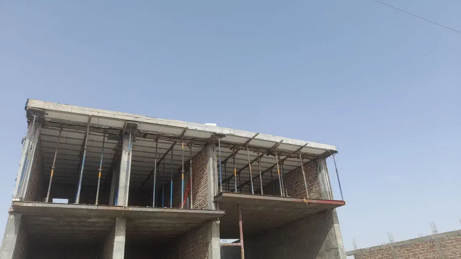 بنایی همه کاره|خدمات پیشه و مهارت|نیمروز, |دیوار