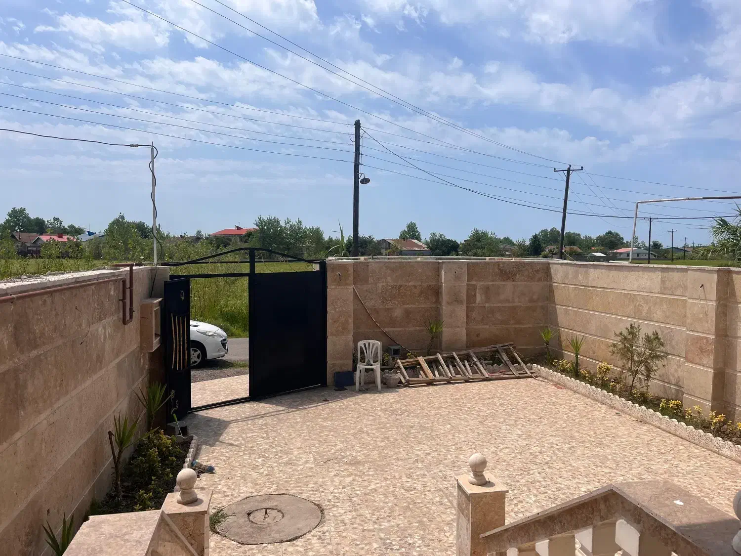 ویلا نوساز زیباکنار حاجی بکنده|فروش خانه و ویلا|رشت, گلسار|دیوار