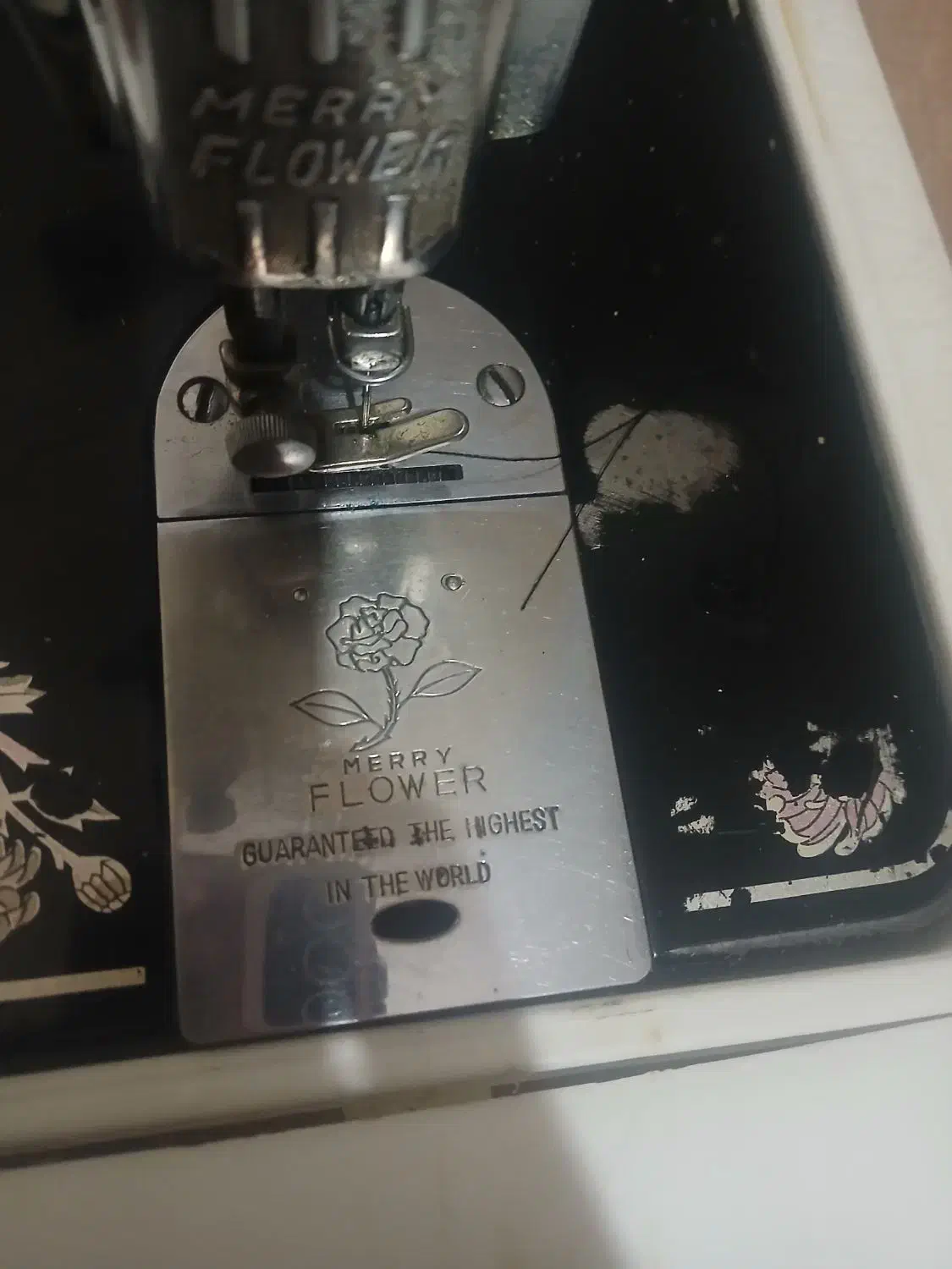 چرخ خیاطی رزقدیمی|چرخ خیاطی و ریسندگی|نهاوند, |دیوار