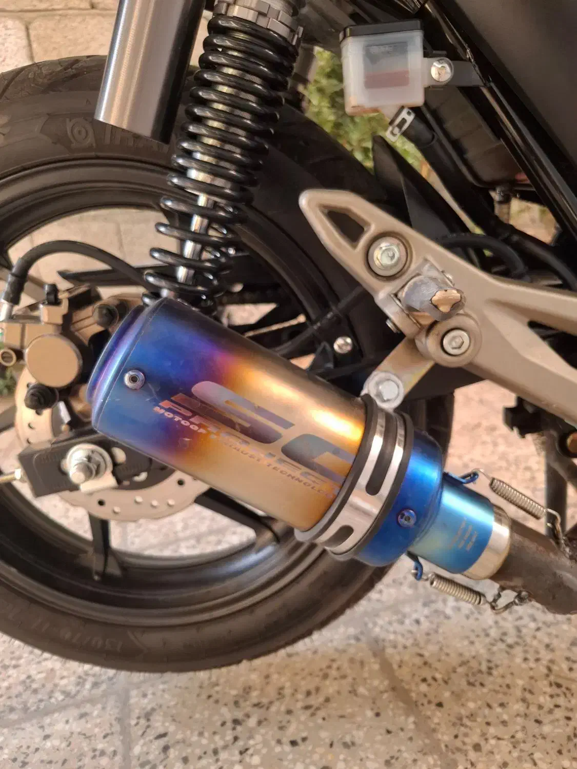 اگزوز موتورسیکلت SC قهرمانی (سایلنسر دار)|قطعات یدکی و لوازم جانبی|اصفهان, چرخاب|دیوار