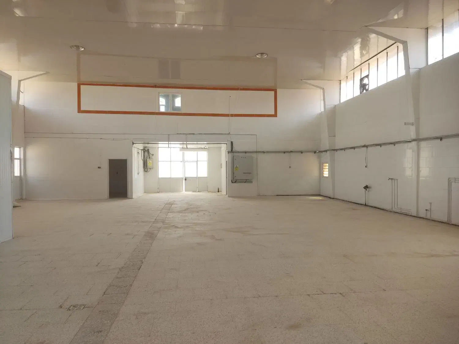 شهرک صنعتی شکوهیه کارگاه و سوله|فروش دفتر صنعتی، کشاورزی، تجاری|قم, بنیاد|دیوار