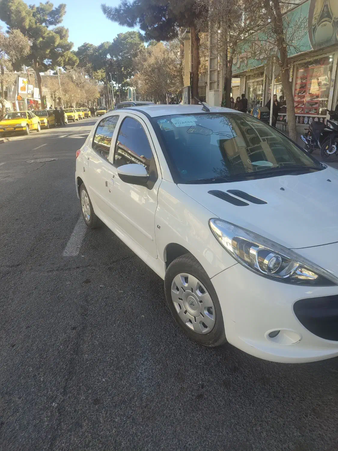 پژو 207|خودرو سواری و وانت|مشهد, نوفل لوشاتو|دیوار