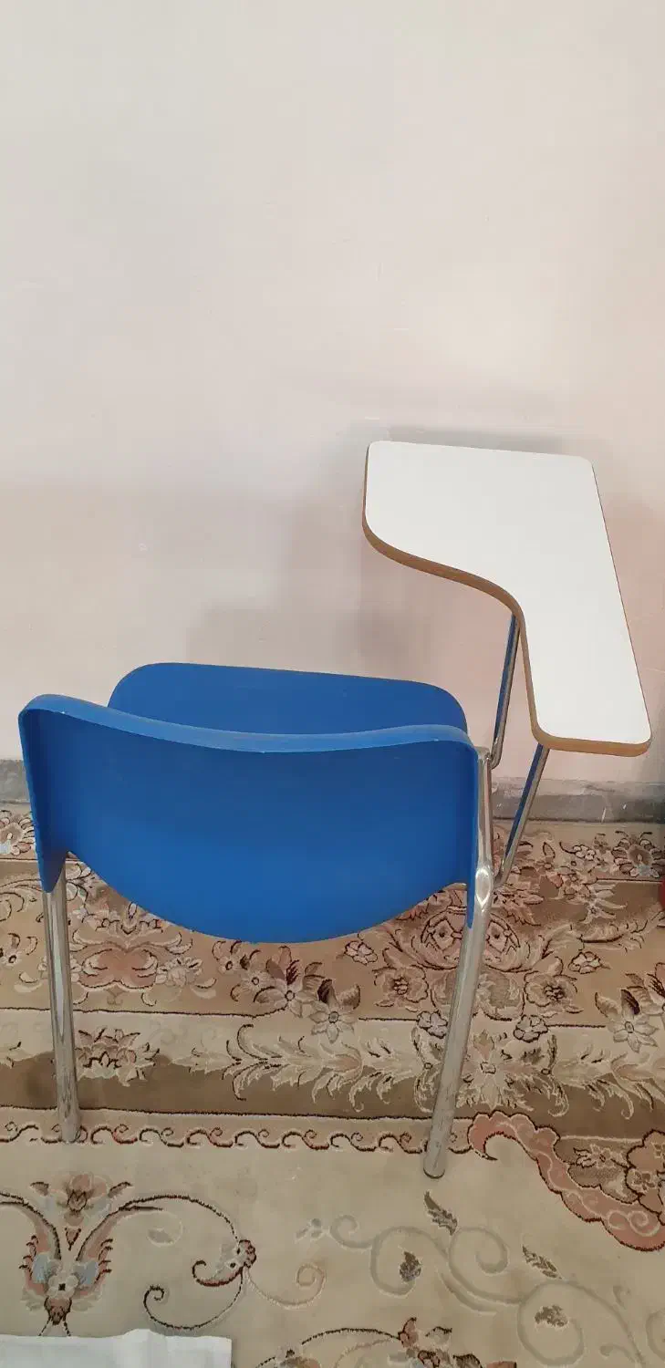 صندلی آزمون کاملا نو|صندلی و نیمکت|قم, رضویه|دیوار