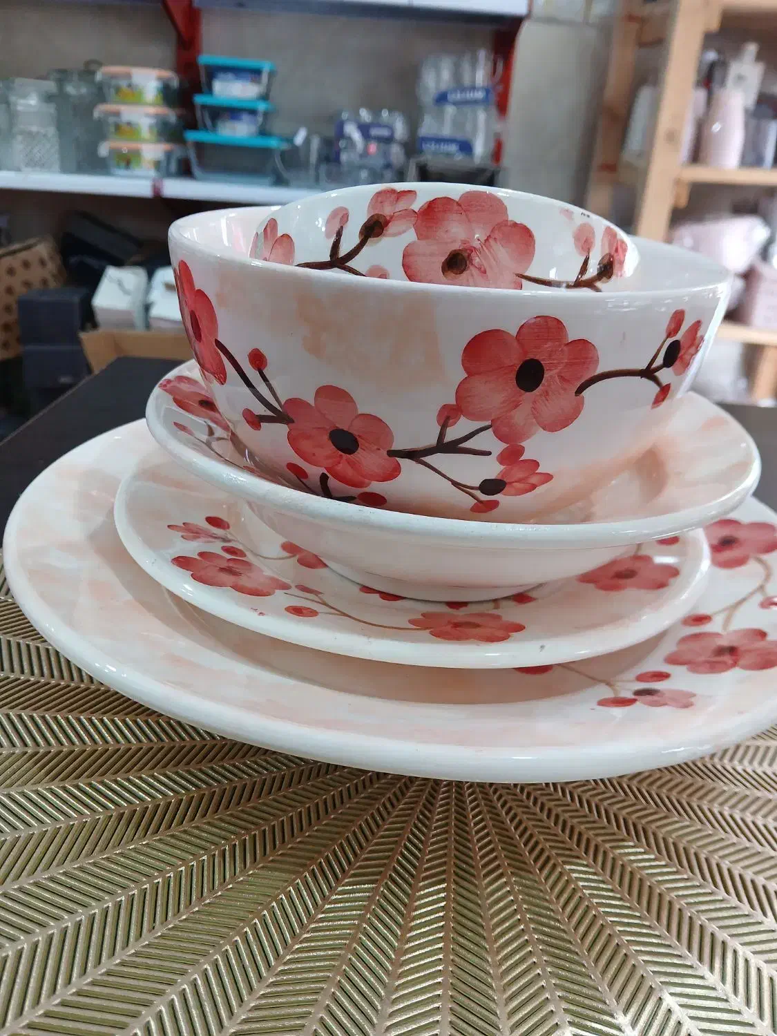 حراج به قیمت فاکتور به مدت یک هفته|حراج|رشت, حمیدیان|دیوار