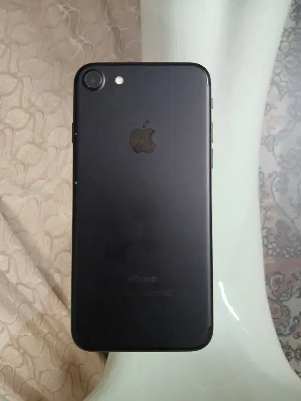 آیفون سون بدون خش و سالم|موبایل|تهران, امام حسین|دیوار