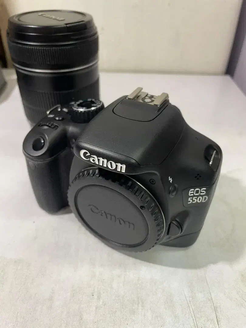 دوربین کنن ۵۵۰|دوربین عکاسی و فیلمبرداری|تهران, اسکندری|دیوار