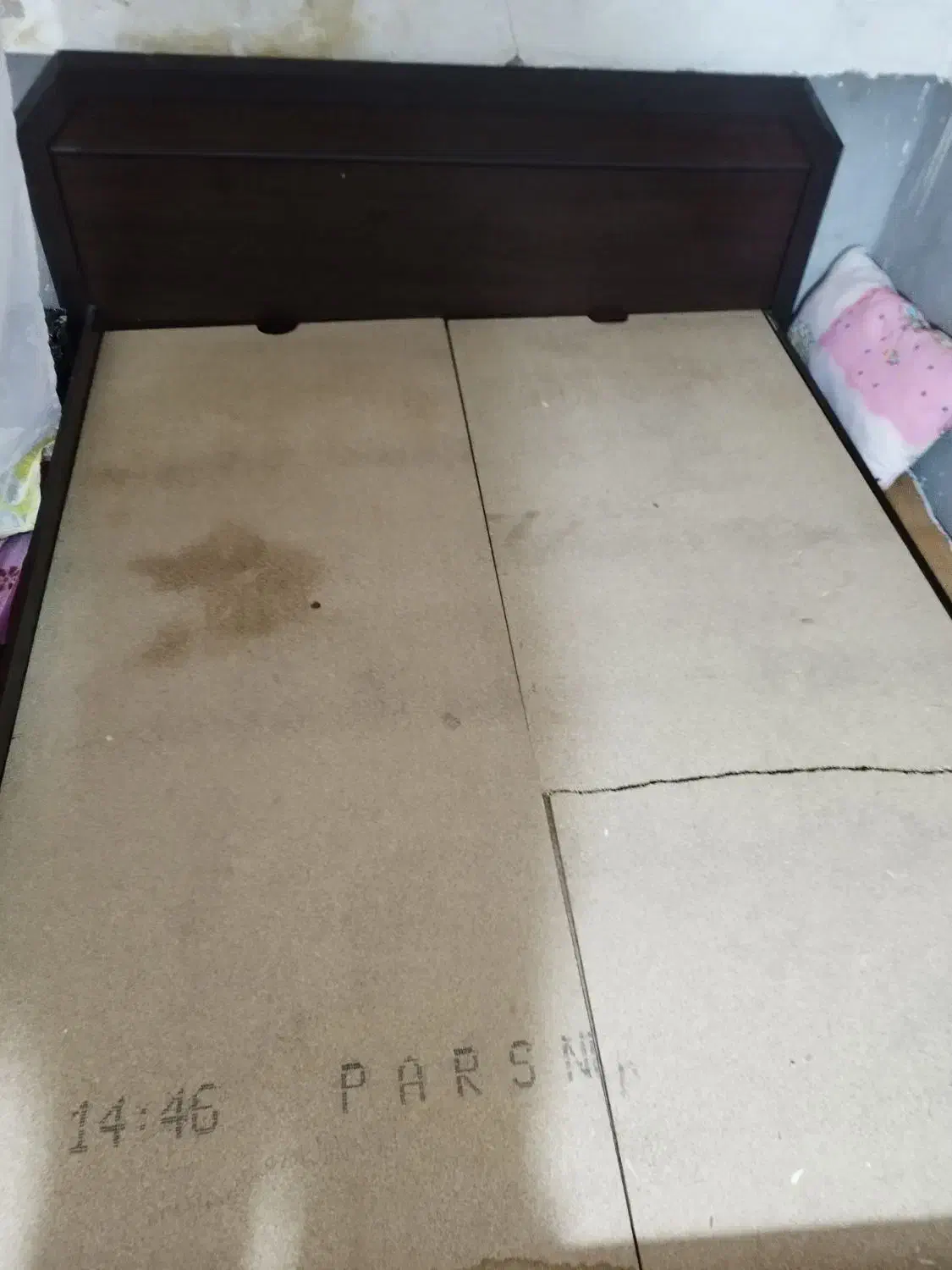 تخت خواب دو نفره|تخت و سرویس خواب|مسجد سلیمان, |دیوار