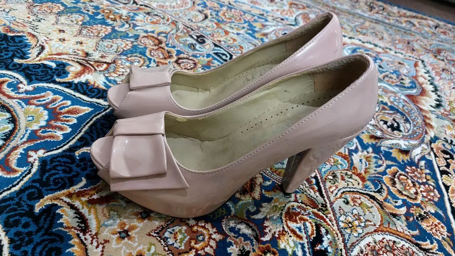 کفش زنانه ایتالیایی سایز 39|کیف، کفش، کمربند|تهران, بلورسازی|دیوار