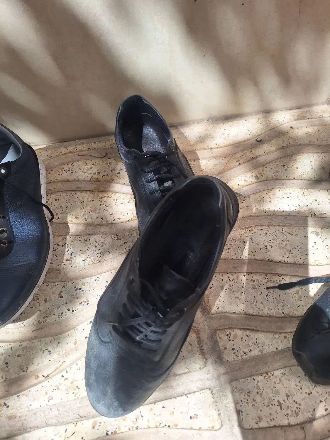 کتانی و کفش بزرگانه سایز ۴۰ بچگانه ۳۲|کیف، کفش، کمربند|زنجان, |دیوار