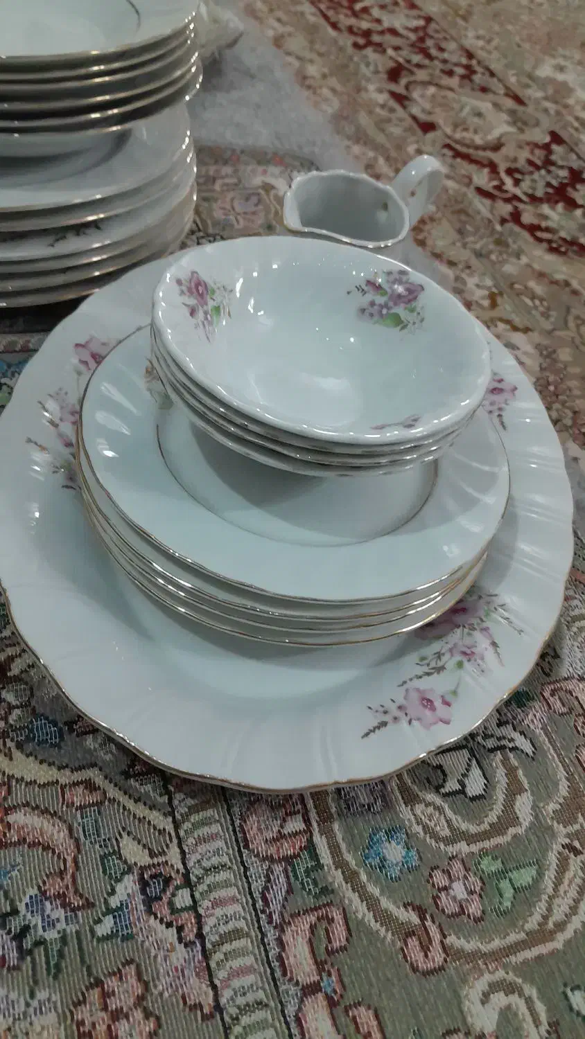 چینی گل عروس|ظروف سرو و پذیرایی|قم, پردیسان|دیوار