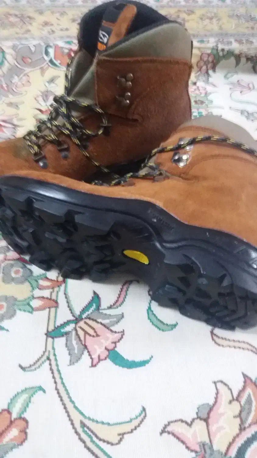 پوتین کوهسار|کوهنوردی و کمپینگ|قرچک, مهدیه|دیوار