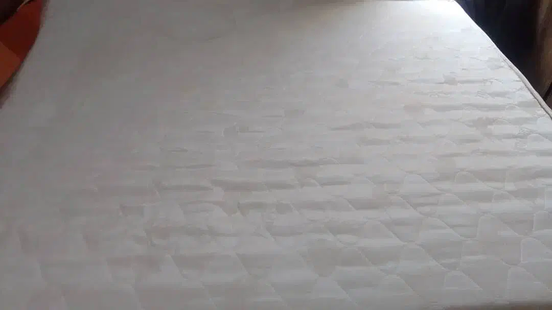 تخت خواب|تخت و صندلی بچه|فولادشهر, B2|دیوار