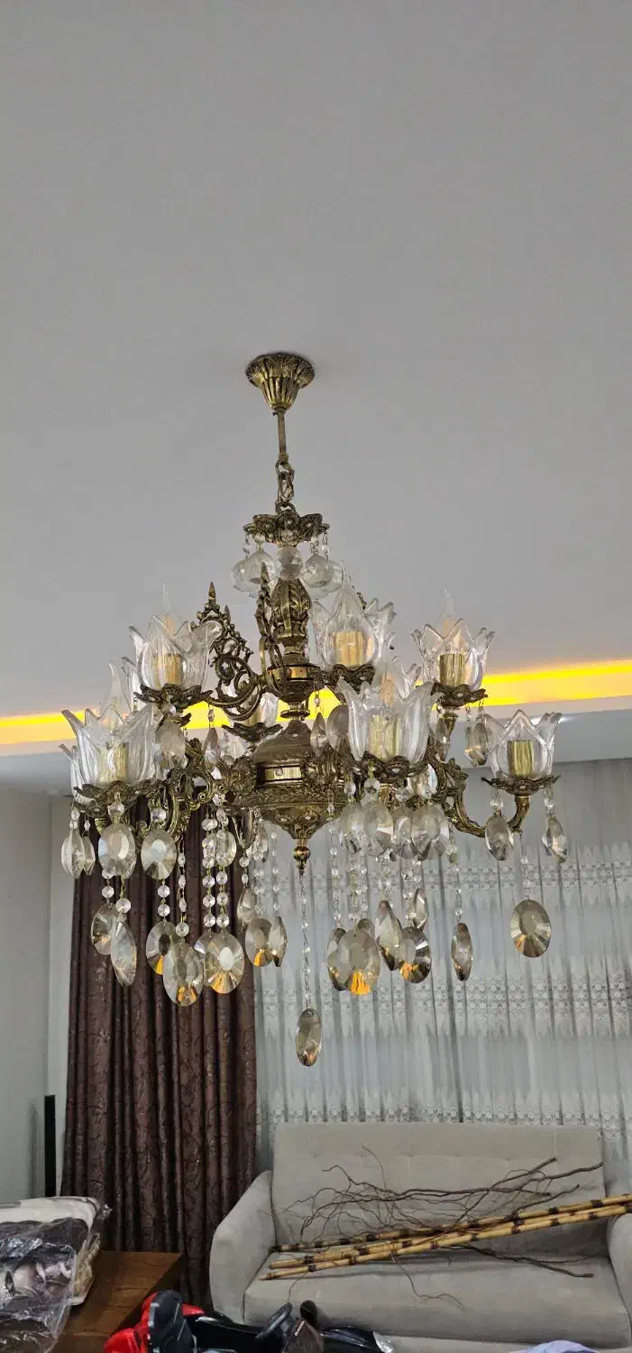 لوستر برنج اصل و سنگین|لوستر و چراغ آویز|اندیشه, اندیشه فاز ۳|دیوار